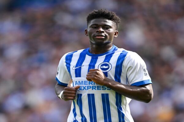 Carlos Baleba to Manchester United? Brighton Demands €100M for Midfield Sensation. Carlos Baleba to Manchester United? Brighton Demands €100M for Midfield Sensation.